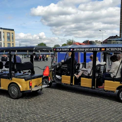 Kazimierz Quarter Krakow: Electric Golf Cart Tour + Audio Guide