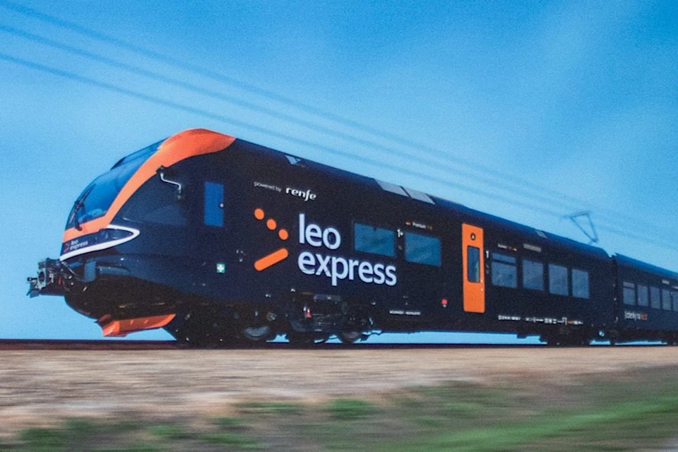 Leo Express train