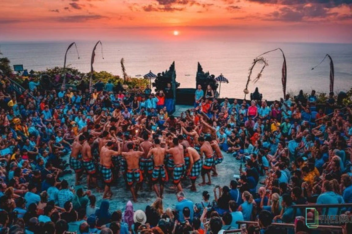 Suluban Beach, Uluwatu & Kecak Dance Tour Tickets