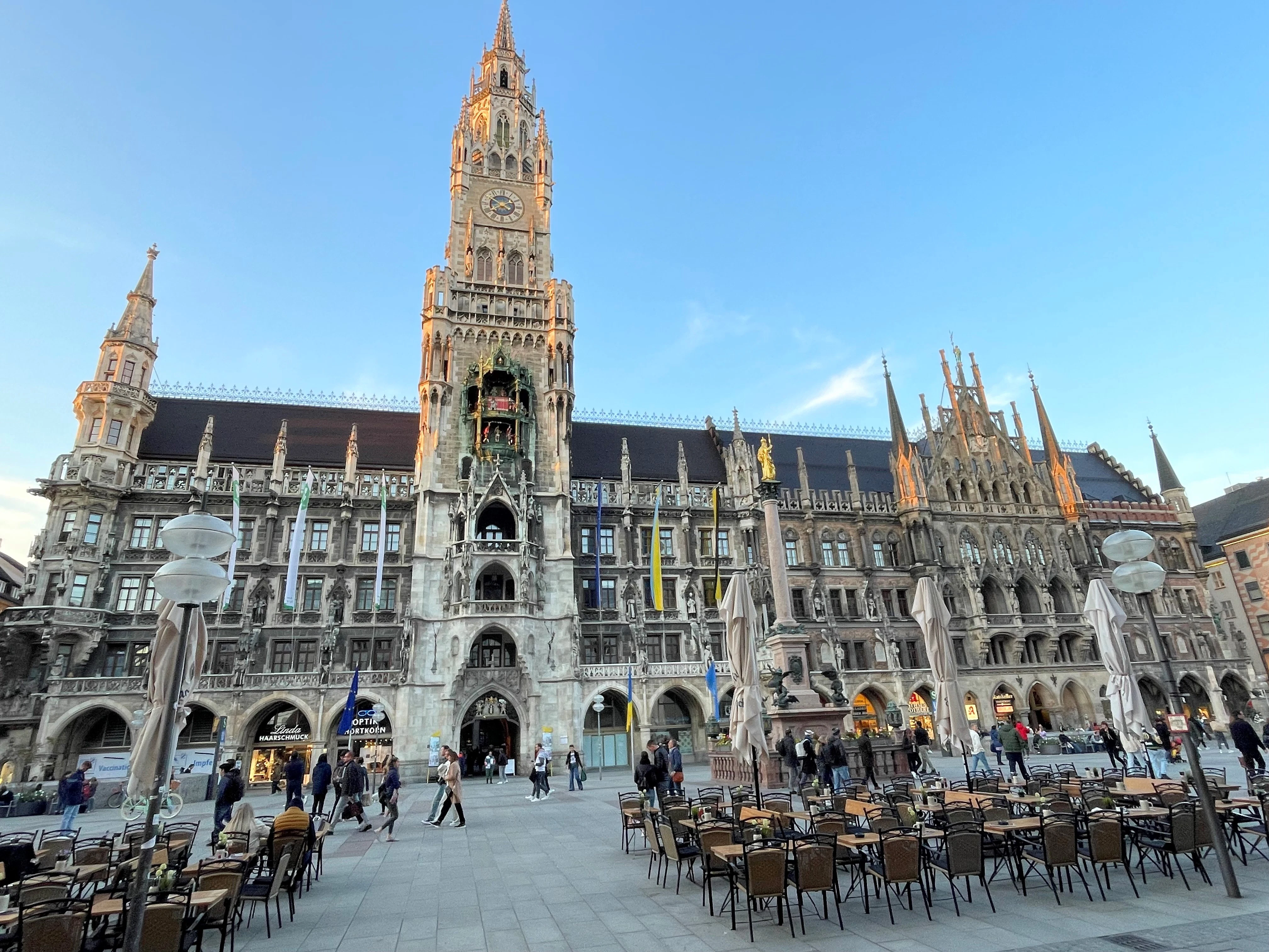 ホップオンホップオフバスミュンヘンのチケット Tiqets