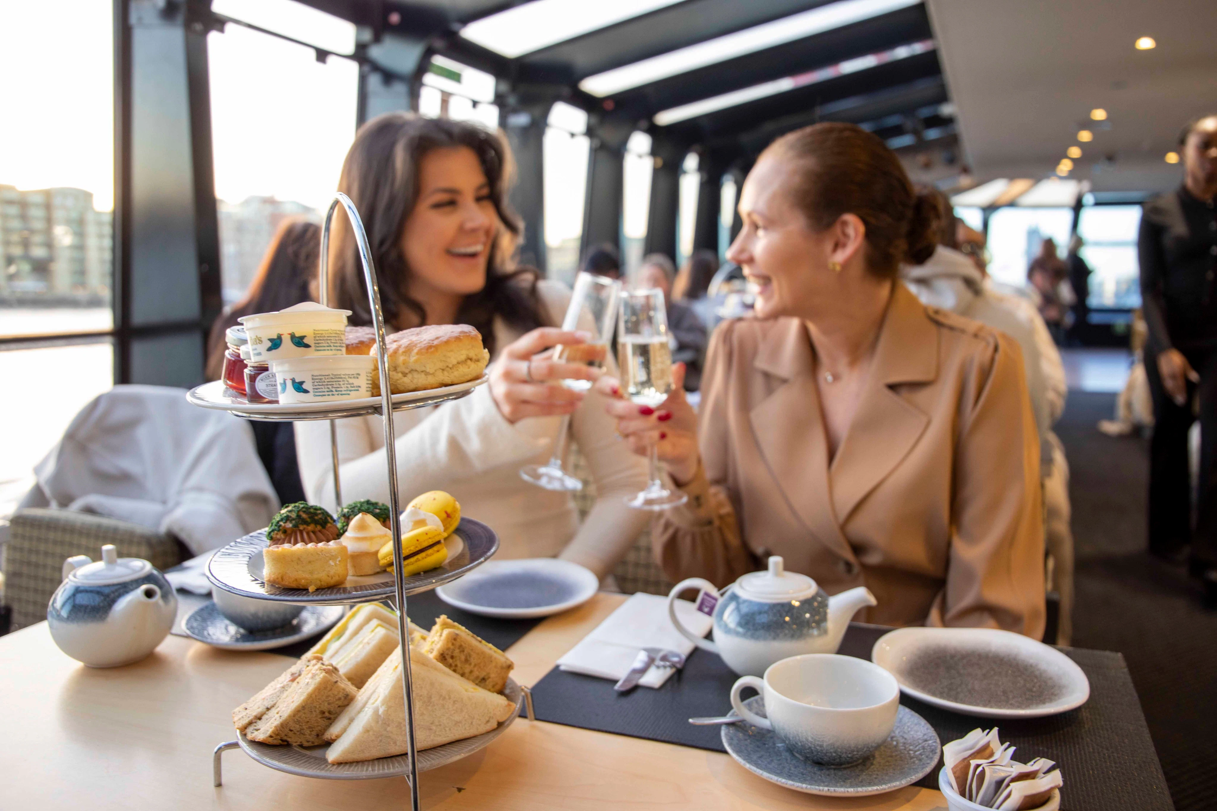 London: Afternoon Tea Cruise