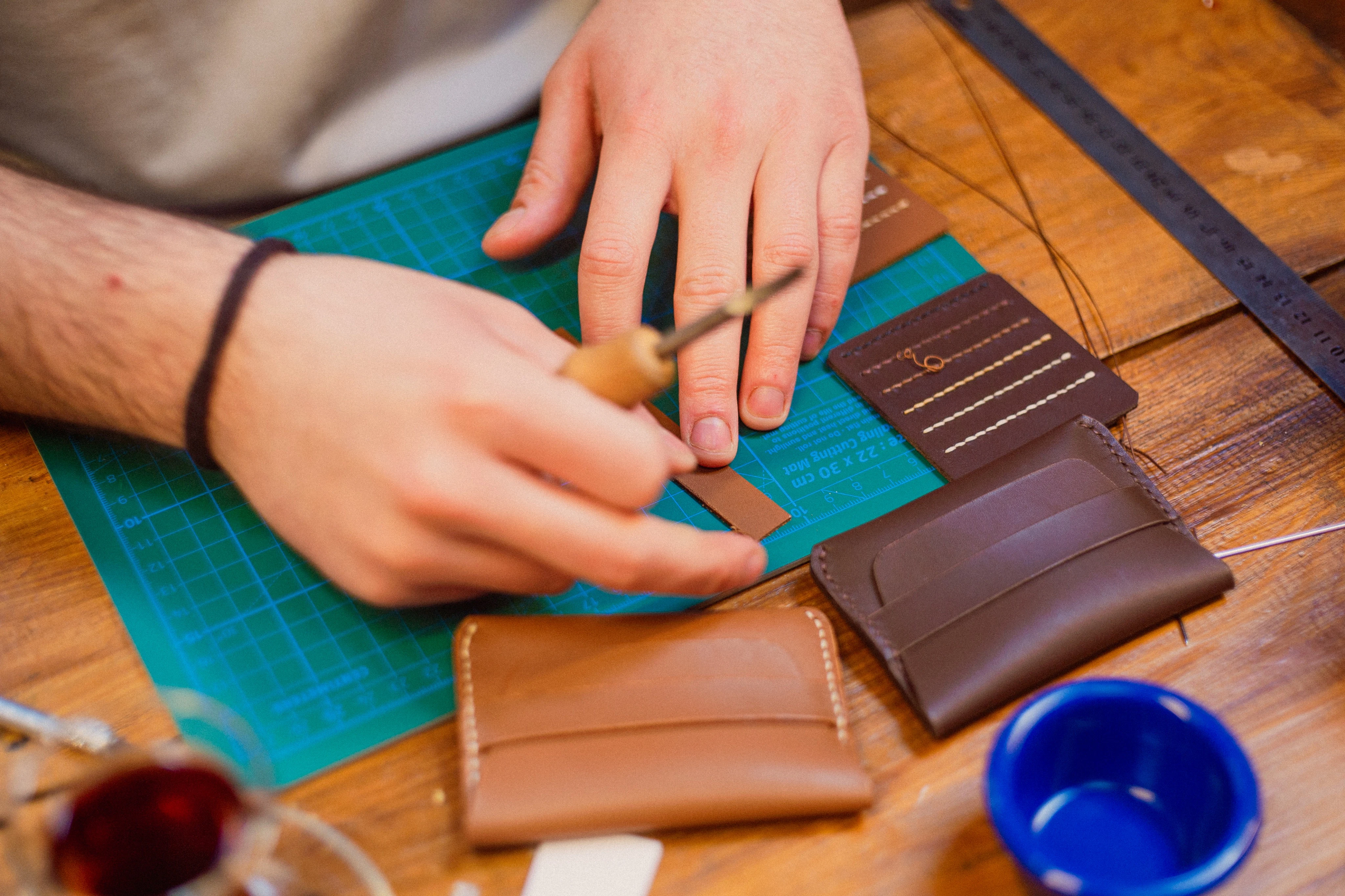 Istanbul: Leather Crafting Workshop + Unlimited Turkish Tea & Coffee