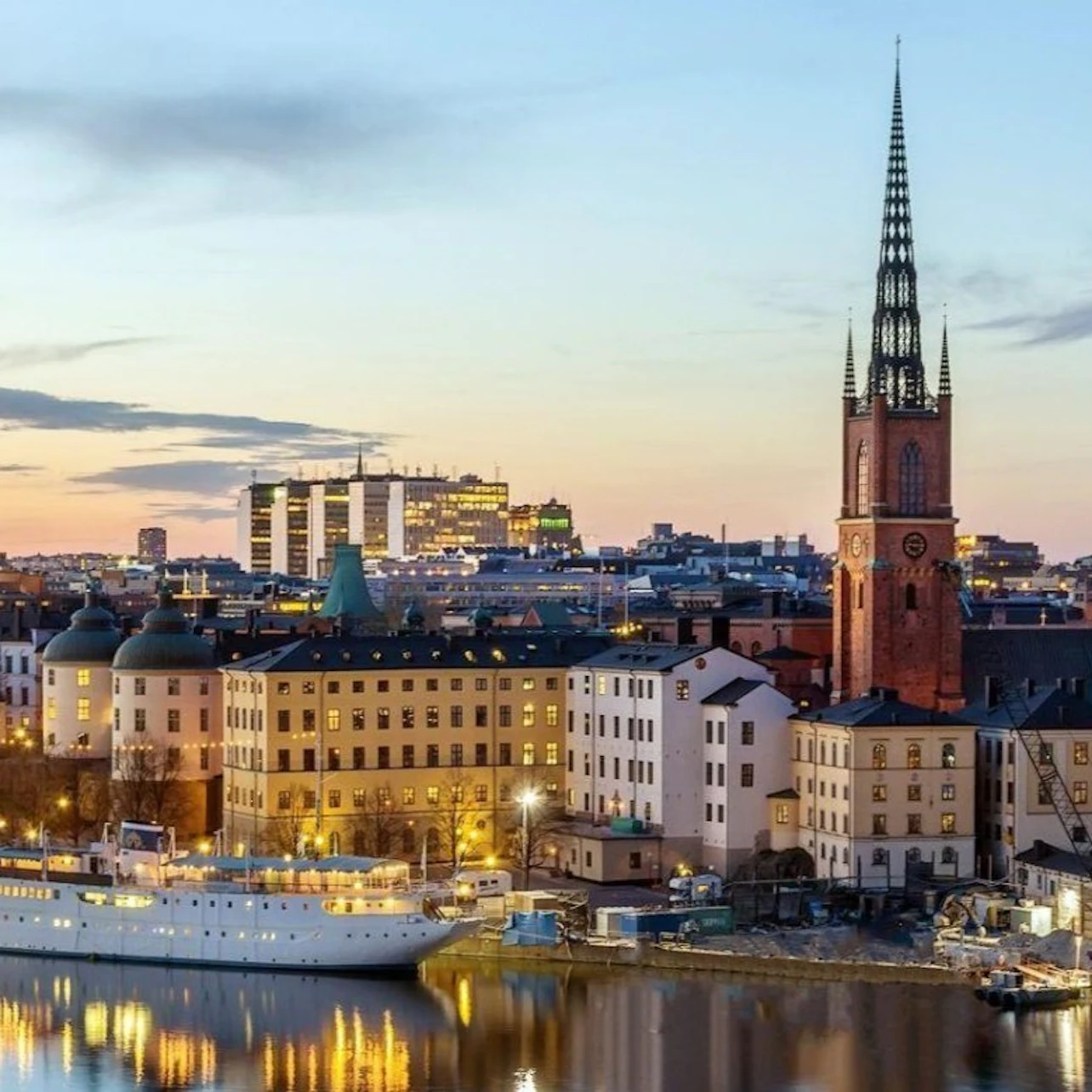 Stockholm: Private Guided Walking Tour