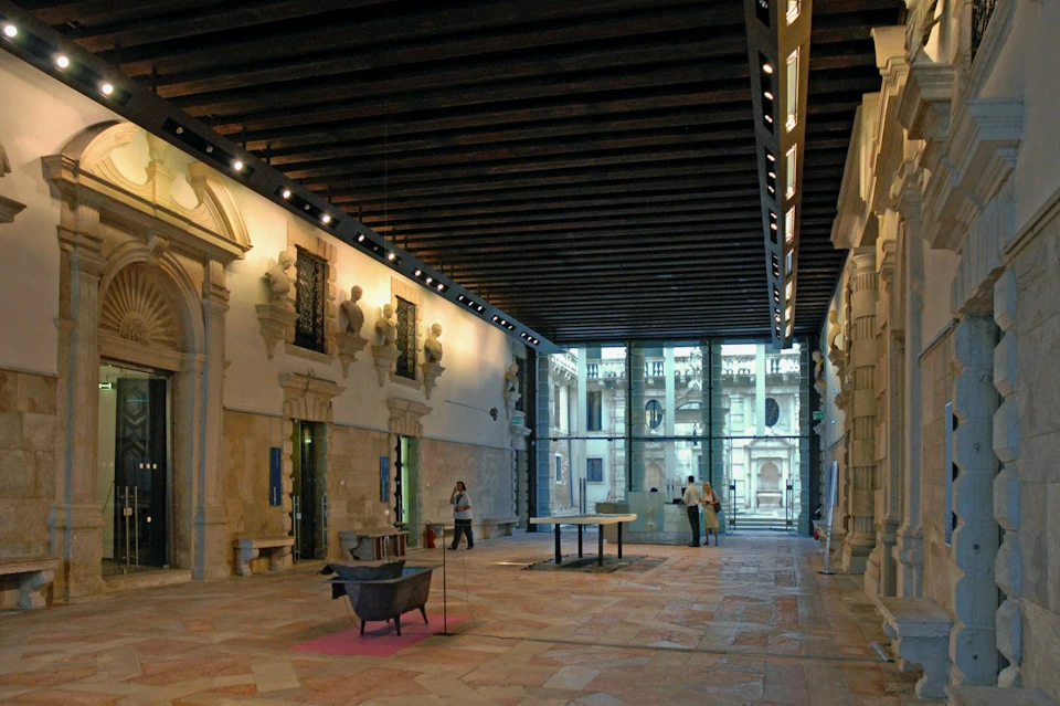 Ca Pesaro Museum