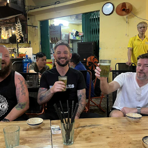 Cidade de Ho Chi Minh: Tour guiado de cerveja artesanal e comida de scooter - Photo 3