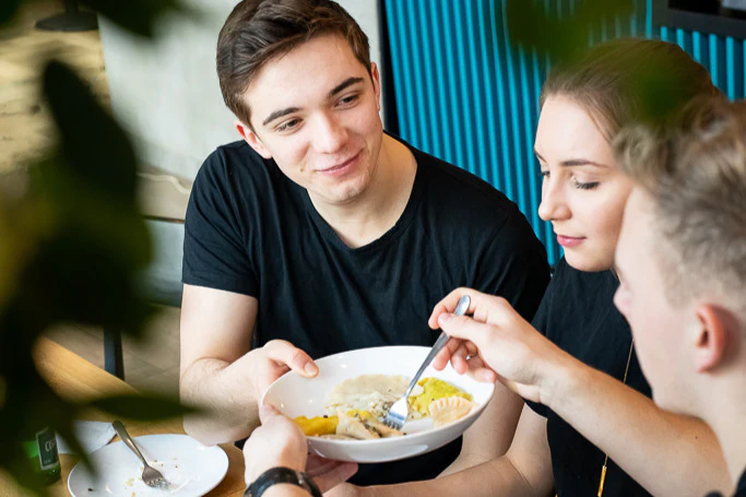 Warsaw: Taste of Poland Food Tour + Guided Walk