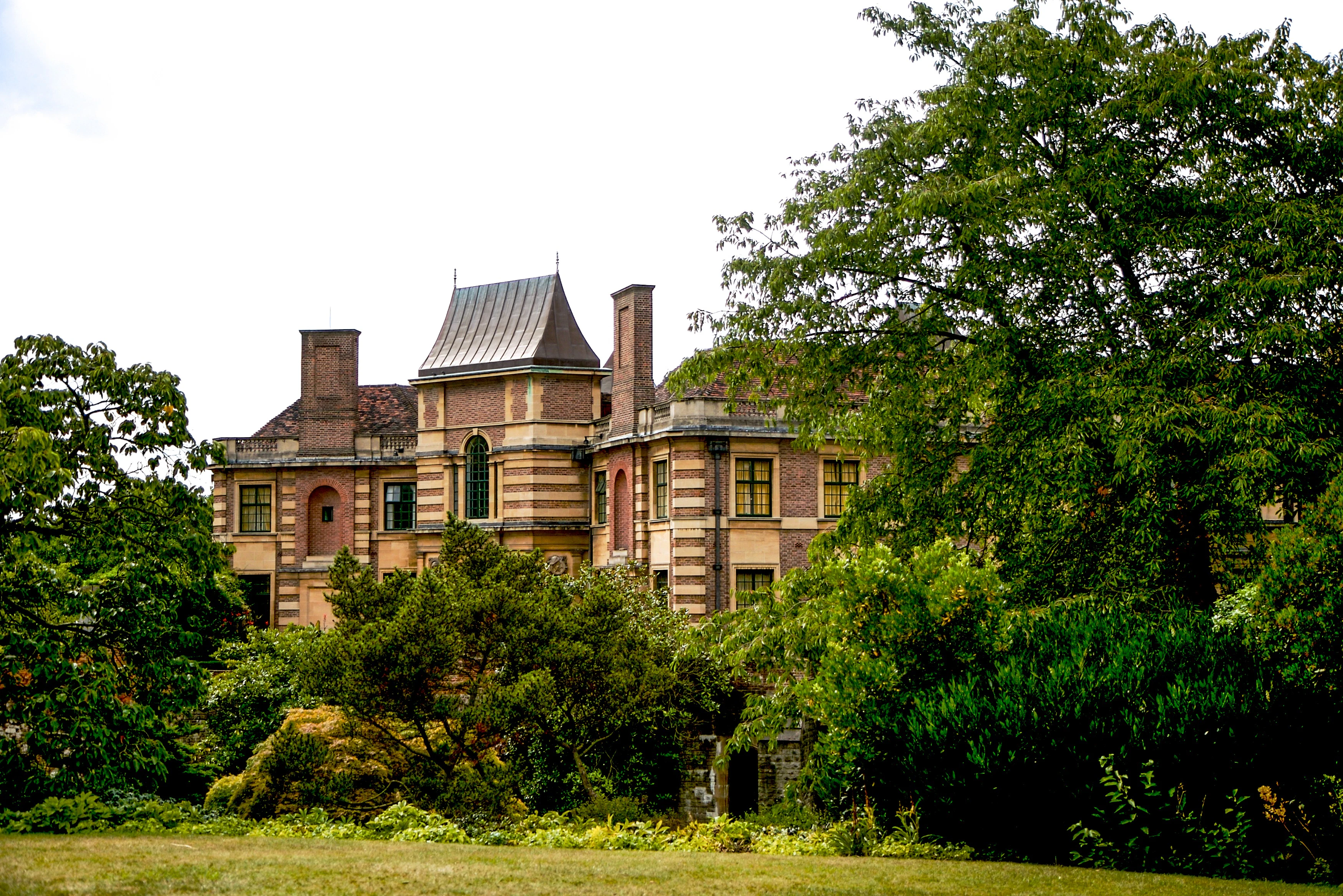 Eltham Palace and Gardens