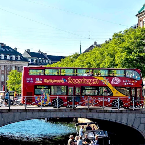 Copenhagen Card - HOP: トップ・アトラクションへの入場 + ホップオン・ホップオフ・バス(即日発券)
