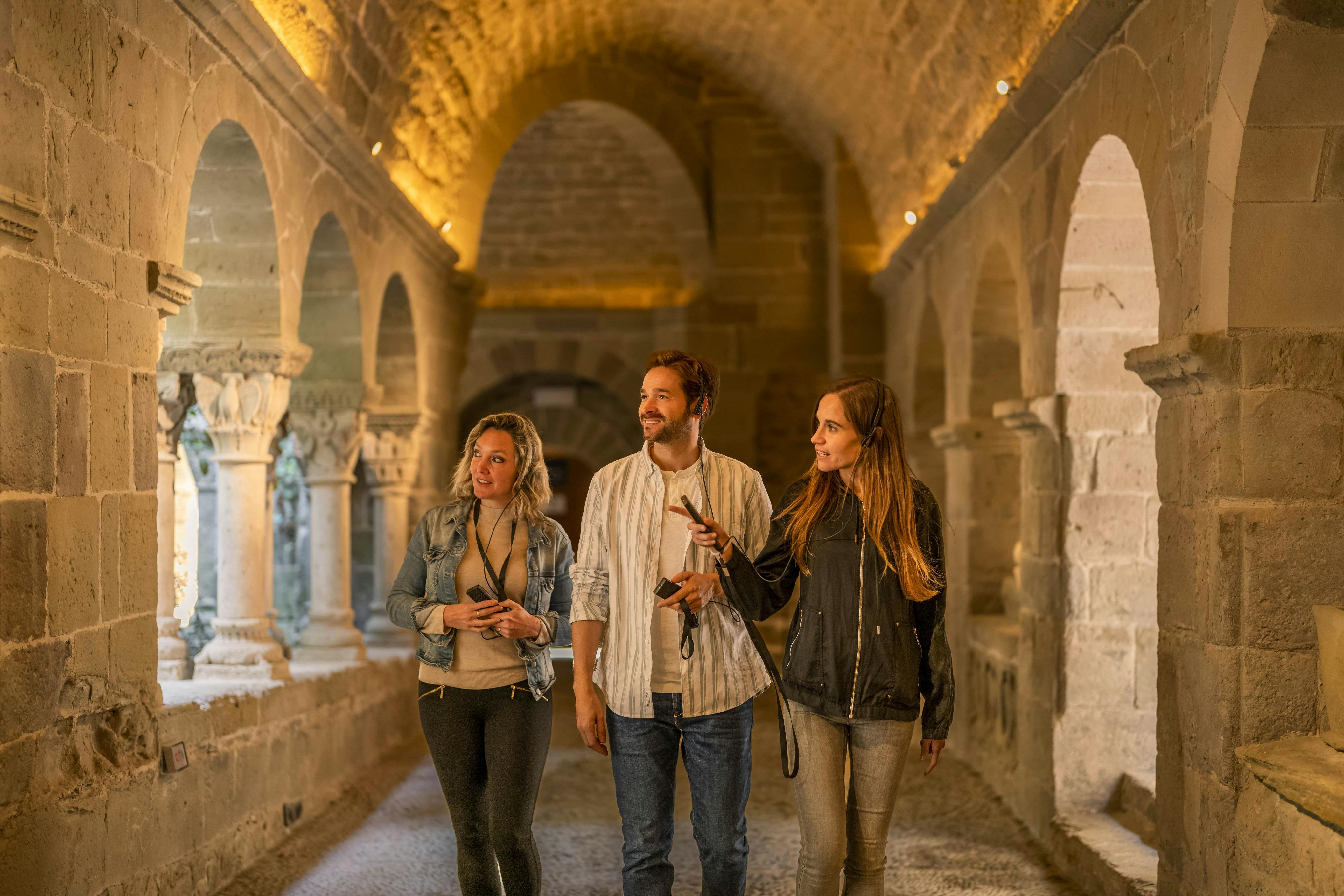 圣贝内特（Món Sant Benet