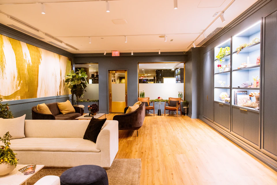 VIP Lounge