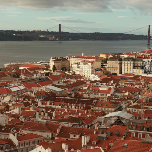 São Jorge Castle: Fast Track Ticket + Guided Tour - Photo 6