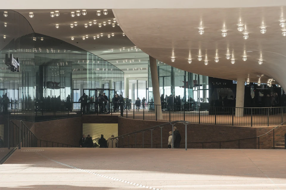 Elbphilharmonie Plaza