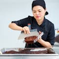 Our chocolatier gives you the secrets of his work as a craftsman