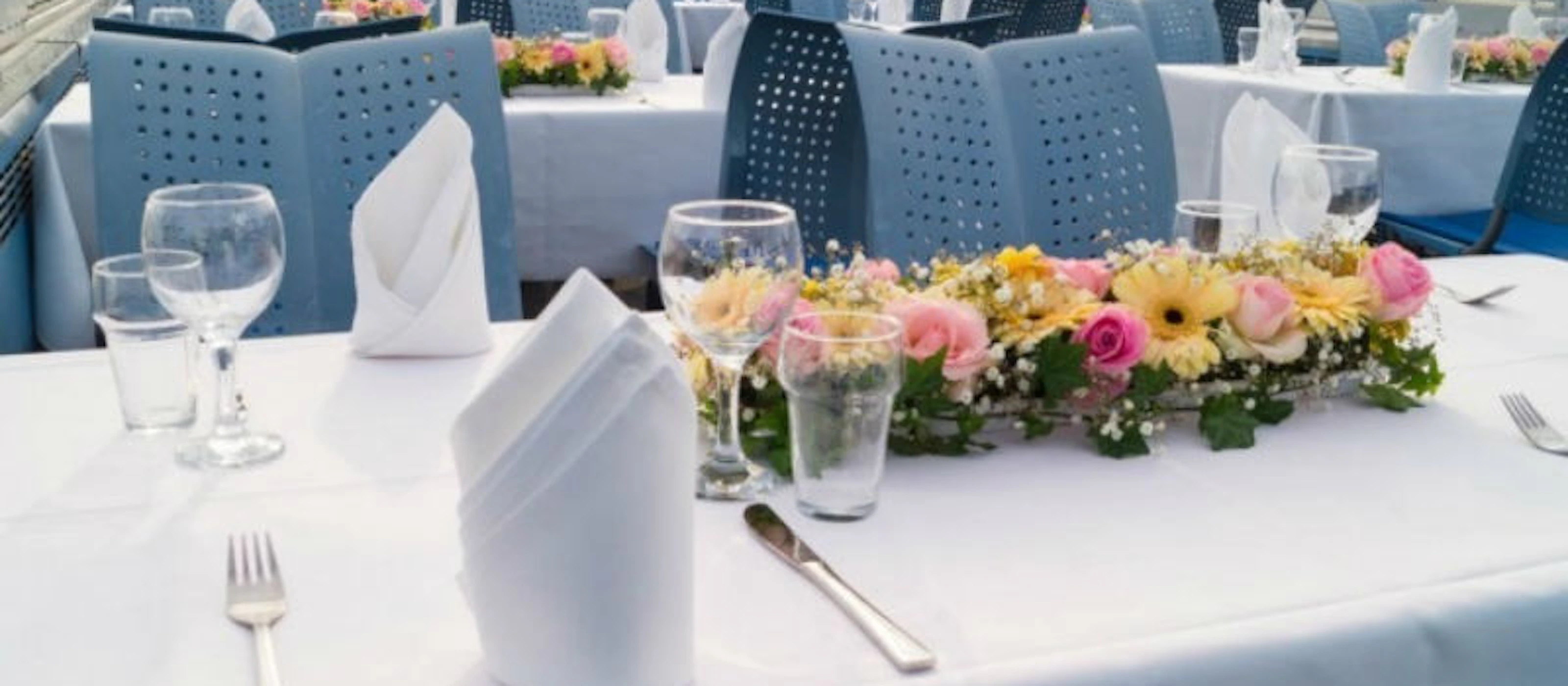 Berlin: Bootstour mit Dinner auf der MS Der Fliegende Holländer + Audioguide