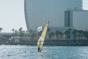 Windsurflessen in Barcelona