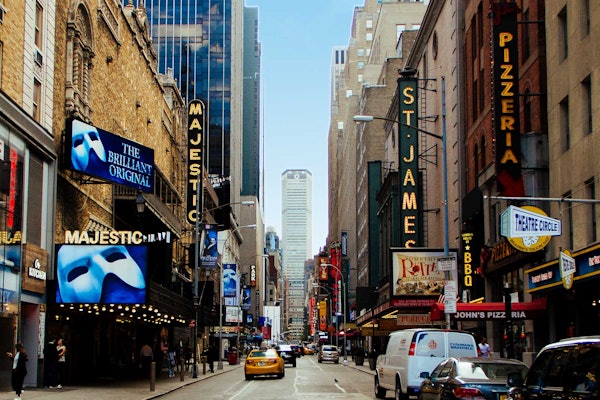 Broadway and Times Square Walking Tour Tiqets - Main Image