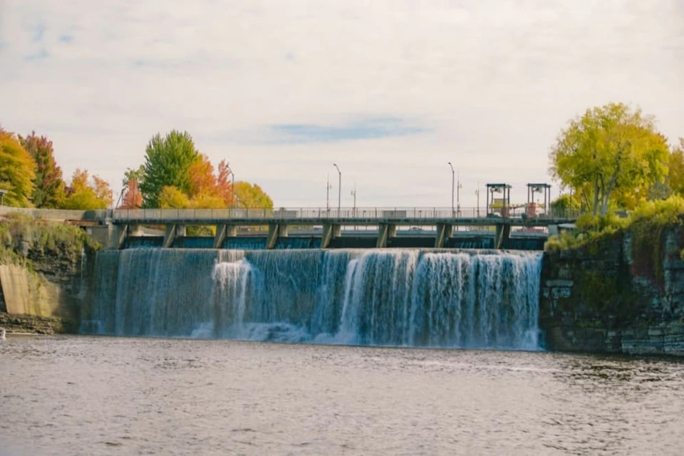 Rideau Canal Falls