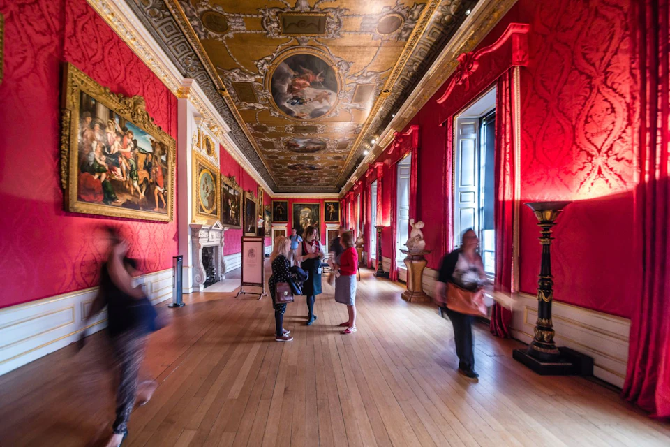 inside of Kennsington Palace