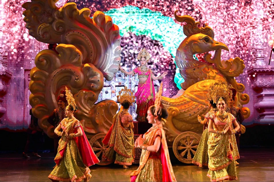 Colosseum Show Pattaya