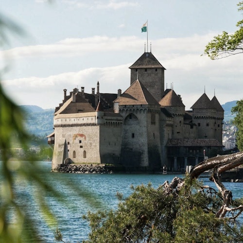 Chillon Castle: Entry Ticket Chillon Castle: Entry Ticket