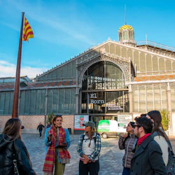 Barcelona: Guided Walking Tour + Tapas Tastings & Drinks 4