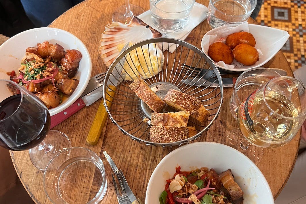 텍스트는 이미 영어로 되어 있습니다.