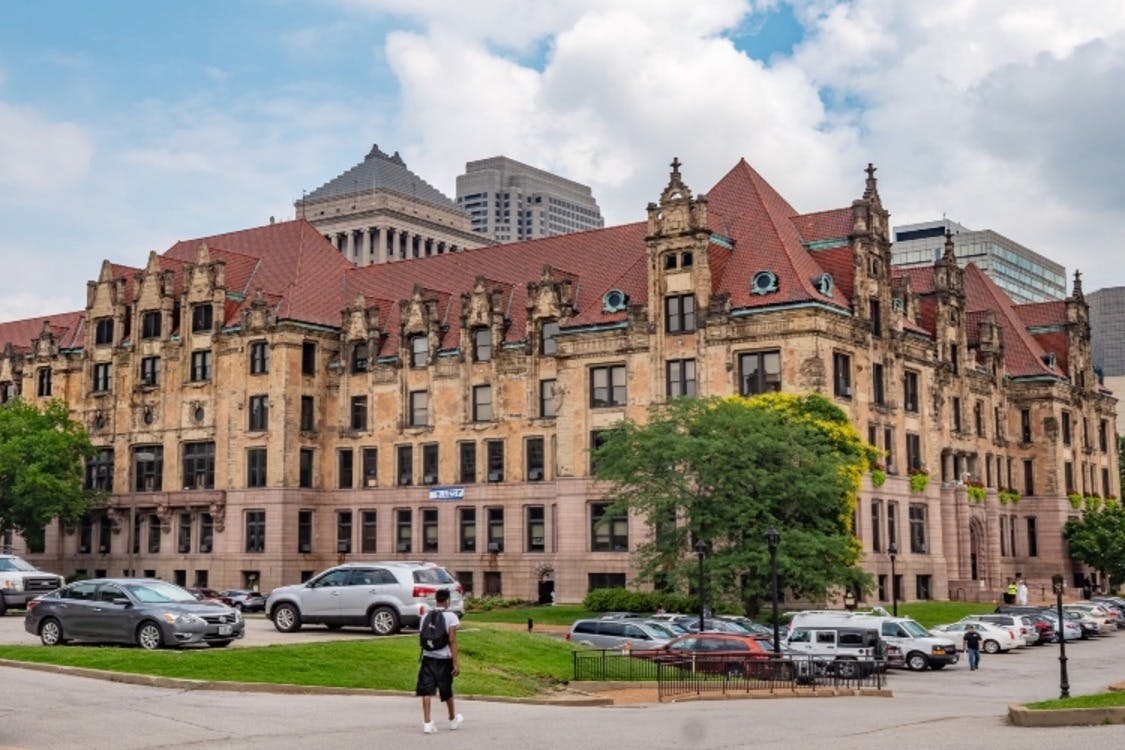 St. Louis: Tour guidato con ingresso al Gateway Arch + tour in barca + giro in elicottero — 6