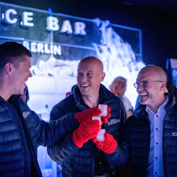 Berlin Icebar + 3 free Drinks in destination
