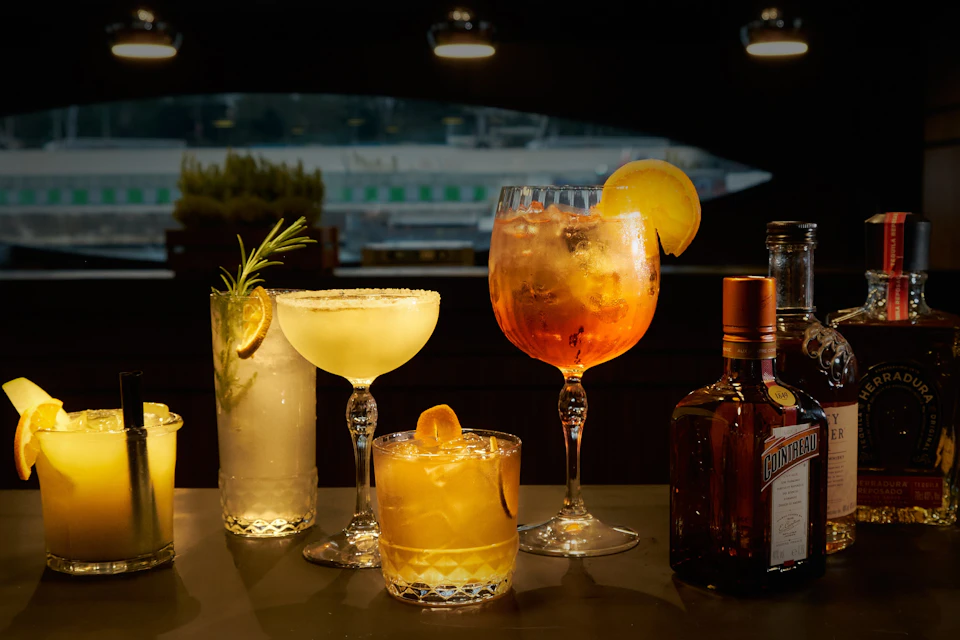 Our cocktail menu during your dinner cruise on the Seine in Paris