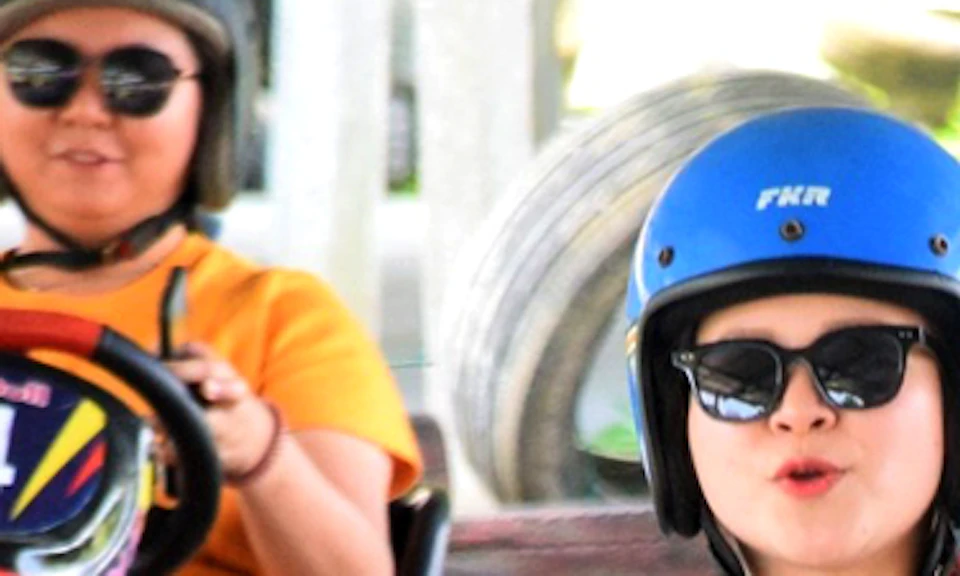 Langkawi Adventure and Extreme Park: Parasailing on Boat Ticket