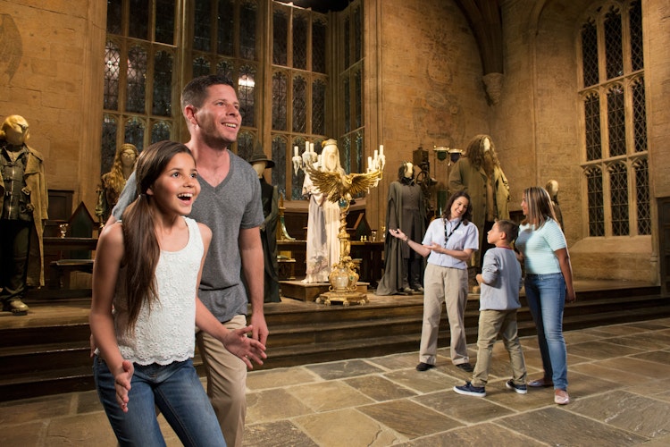 Студия Harry Potter Warner Bros: тур с гидом + транспорт из Лондона Билет - 13