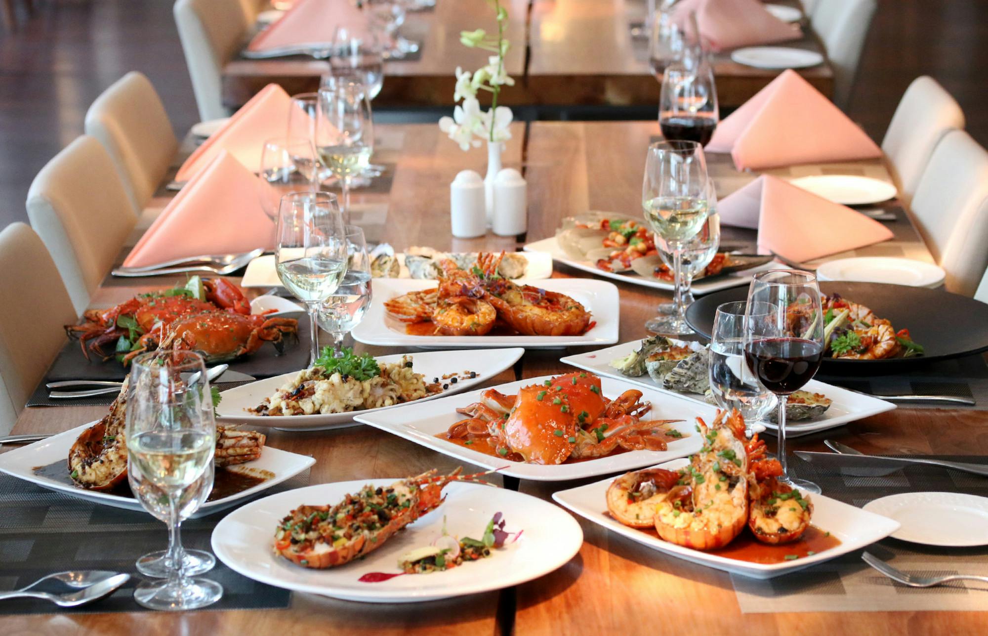 Seafood Buffet at Hotel Nikko Saigon: Seafood Buffet Dinner