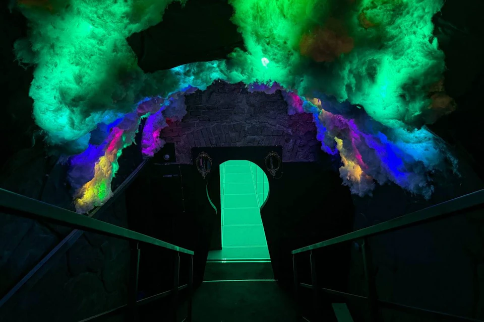 Entrance to Glass maze