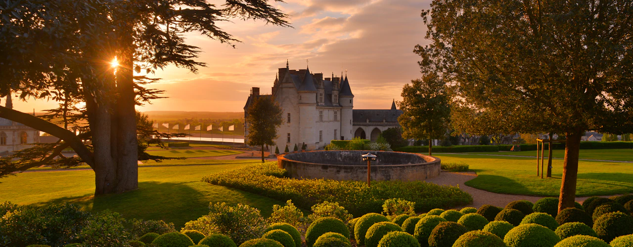 Château Royal d'Amboise + Château du Clos Lucé