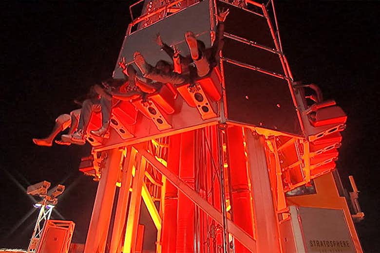 STRAT Observation Deck: SkyPod Experience + Optional Thrill Ride | Book ...