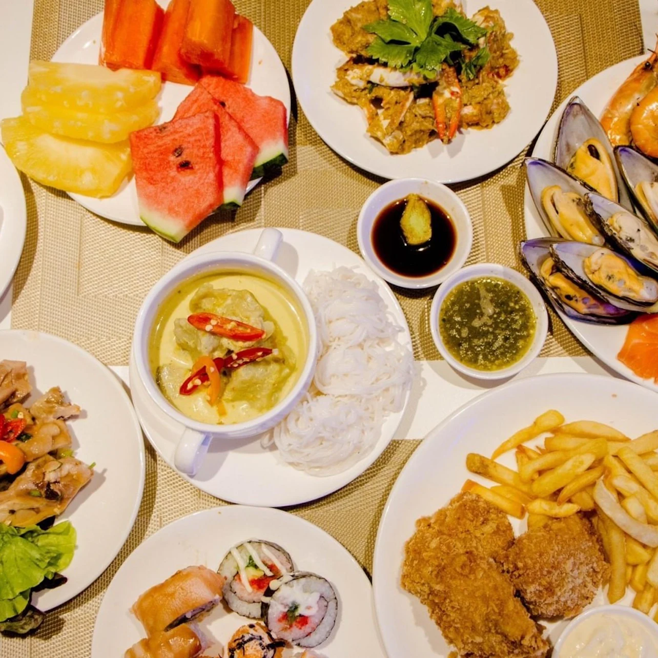 Bangkok: Royal Princess Cruise at Asiatique The Riverfront Pier in Bangkok β Tiqets