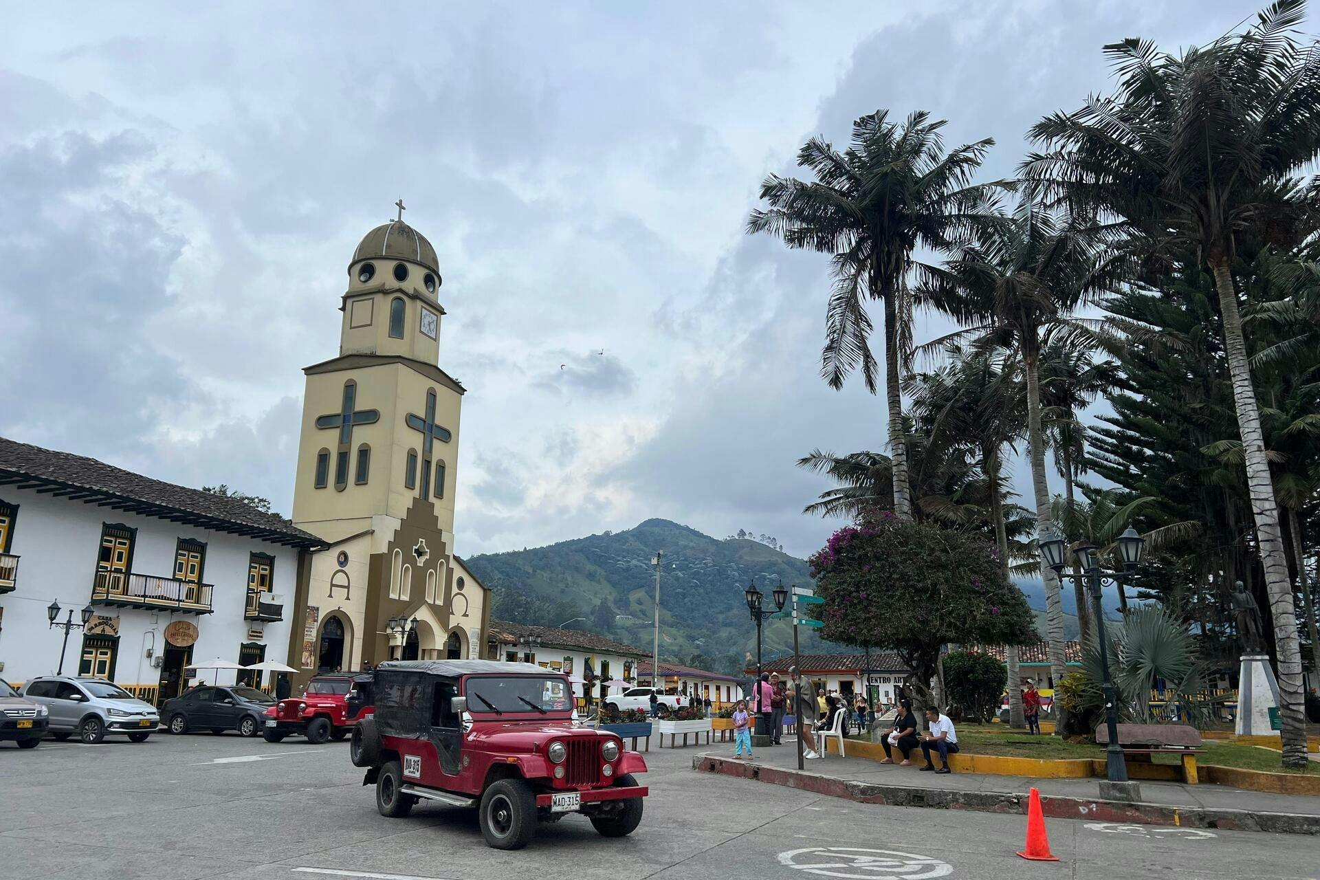 Κοινή περιήγηση στην κοιλάδα Cocora