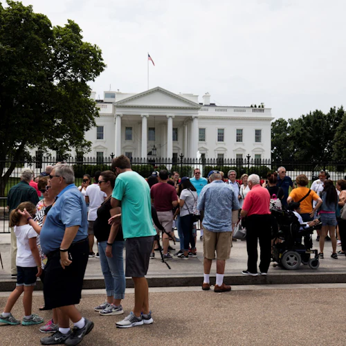Two Capitals in One Day: Washington and Philadelphia from New York