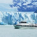 Pływanie łodzią przed lodowcem Perito Moreno