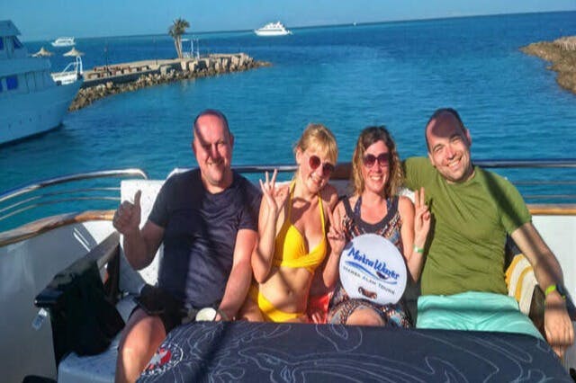 Ύφαλος δελφινιών Sataya