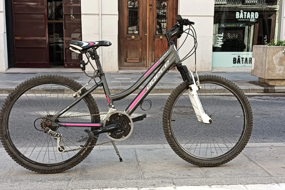 Kids mountain bike 24" wheel