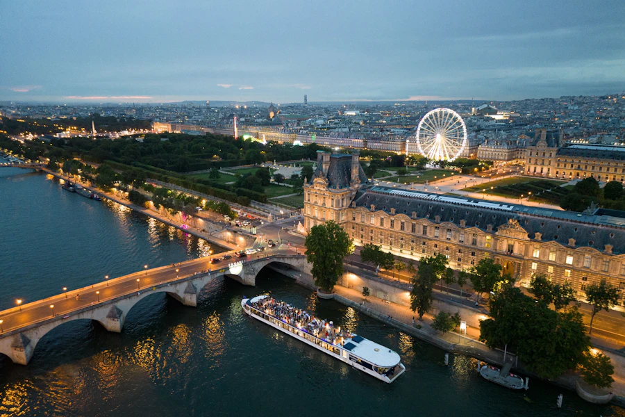 Croisière avec dîner sur la Seine