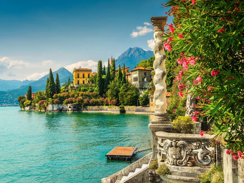 Como, Bellagio & Varenna: Small Group Guided Tour from Milan + Boat Cruise
