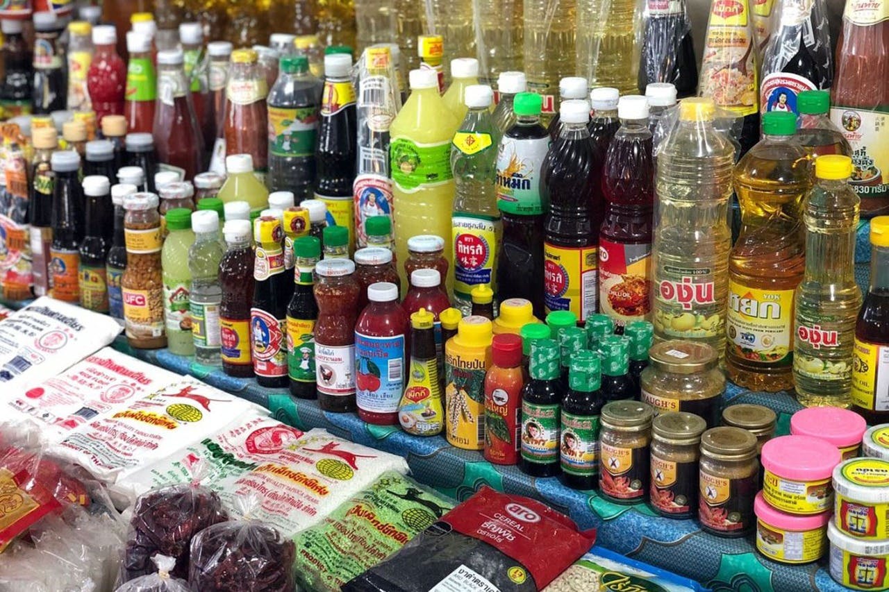 タイ料理を調理するための必須食材。