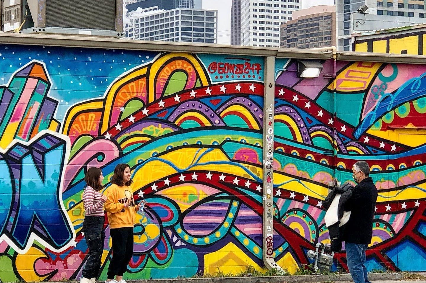 Houston City Bus Tour + Downtown Aquarium Entry Ticket