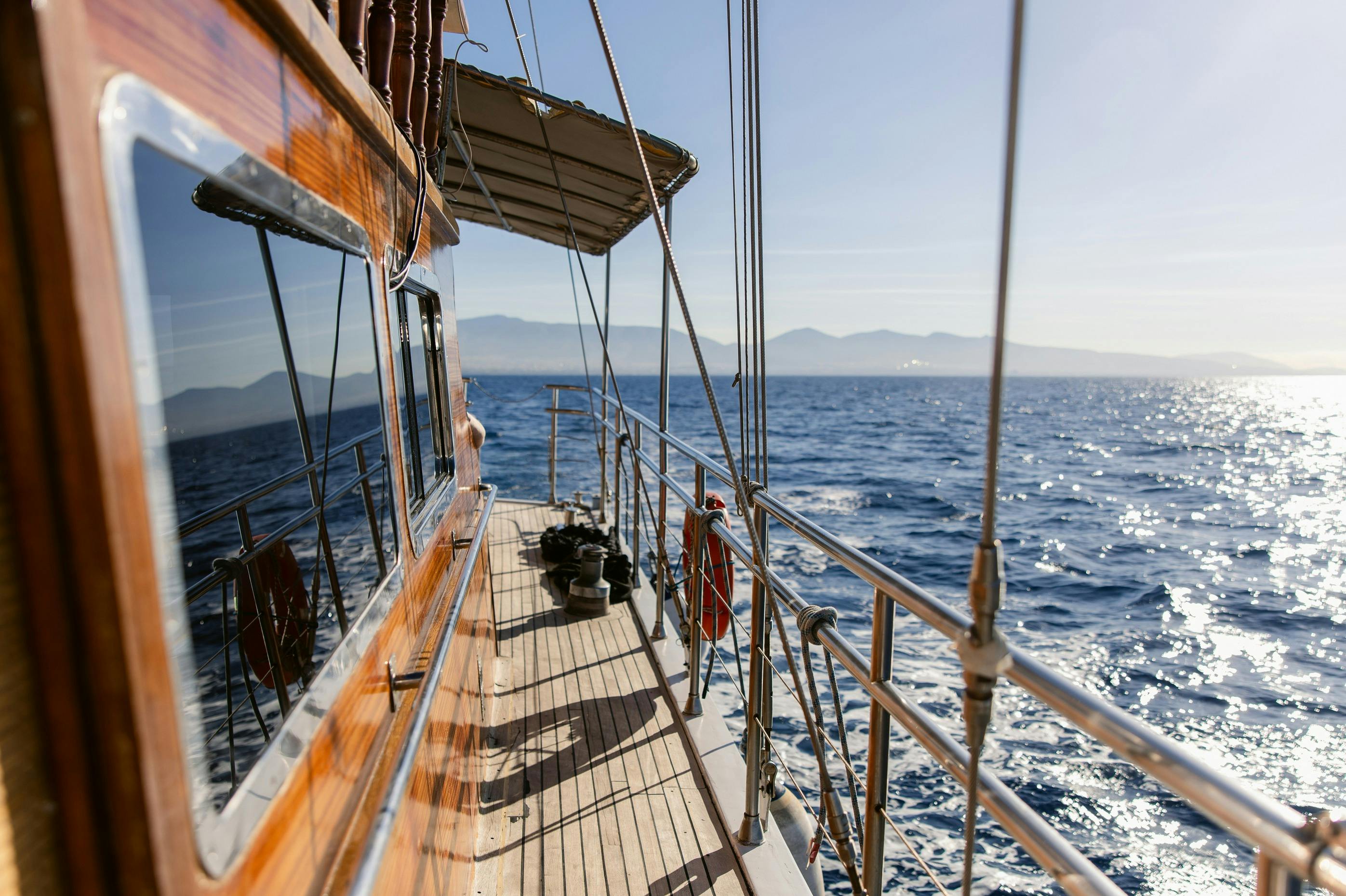 Riviera de Atenas: Passeio de barco de meio dia com jantar, bebidas e paragem para nadar - Photo 10