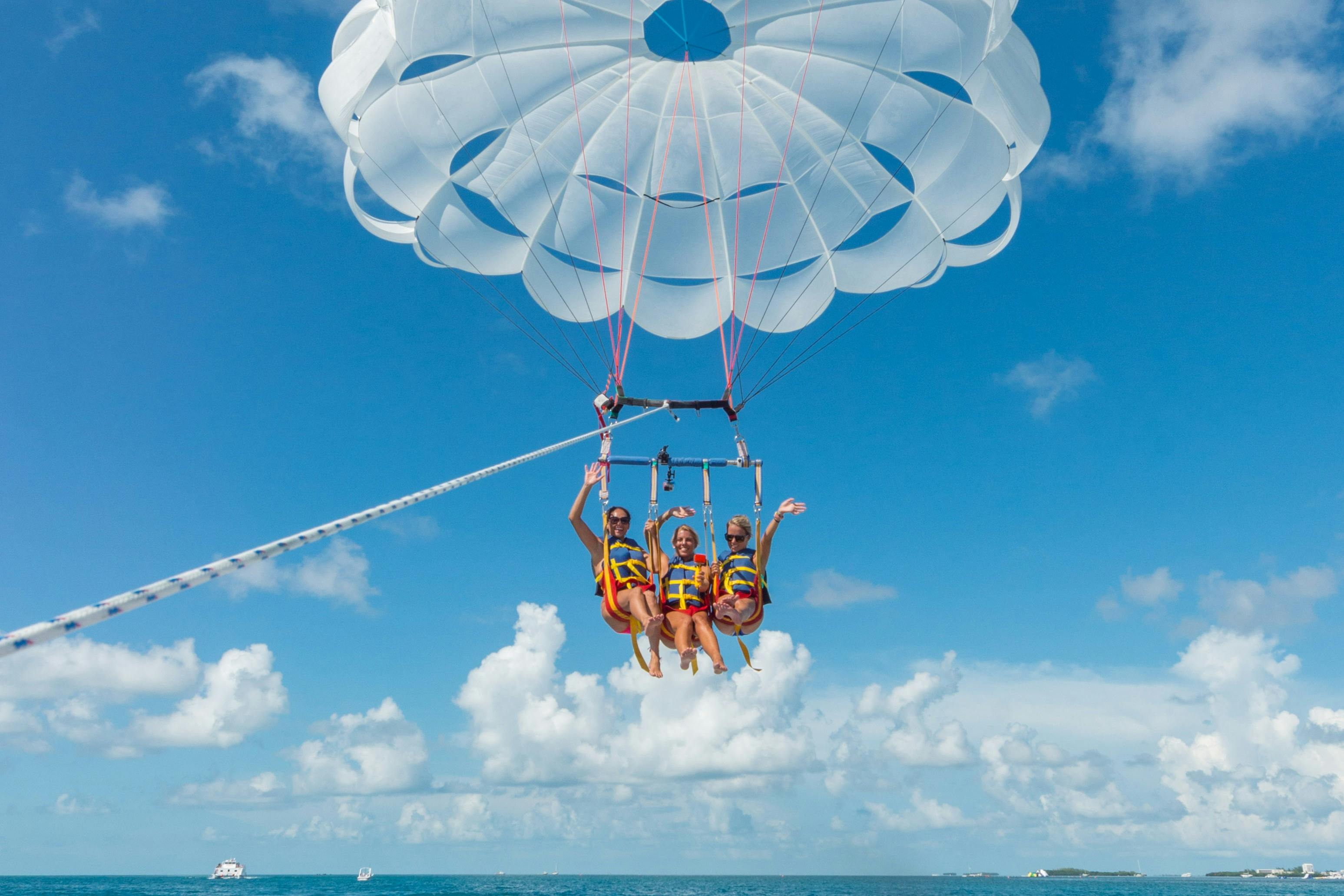 Key West Day Trip & Parasailing Adventure
