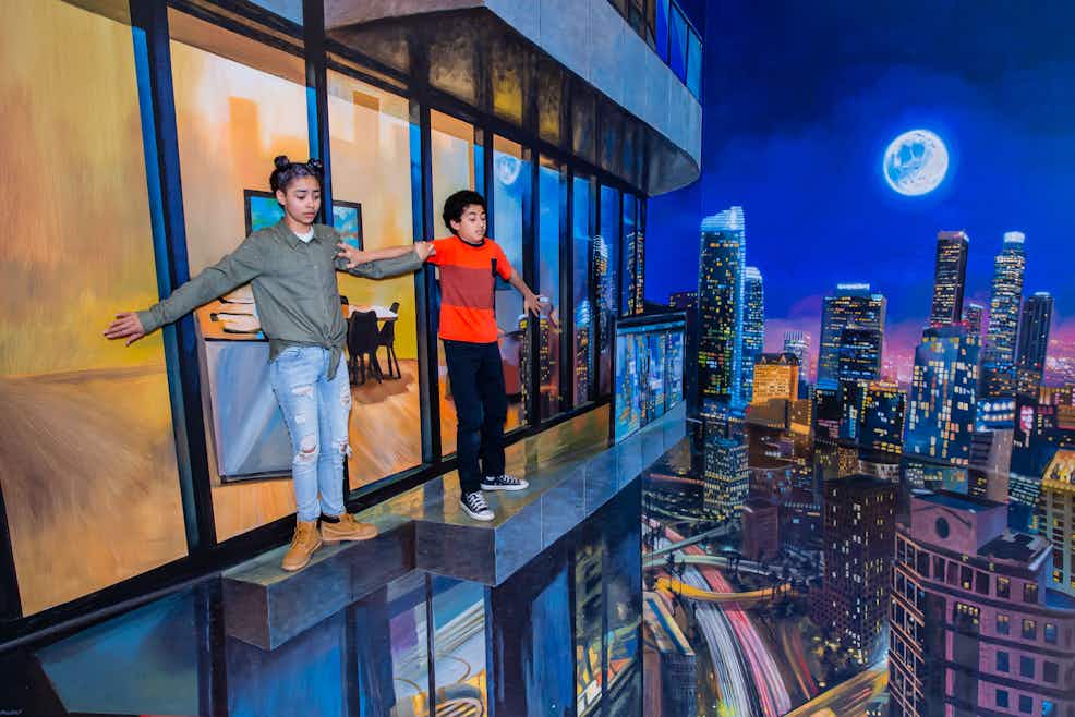 Tickets For Museum Of Illusions Los Angeles Tiqets