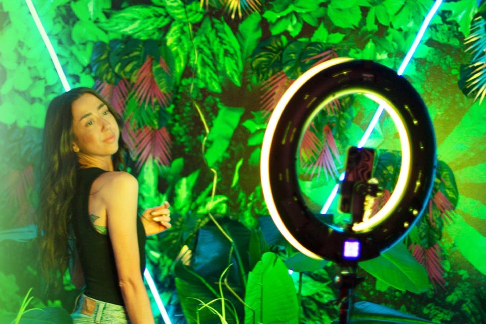 尼亚加拉大瀑布里普利的自拍工作室