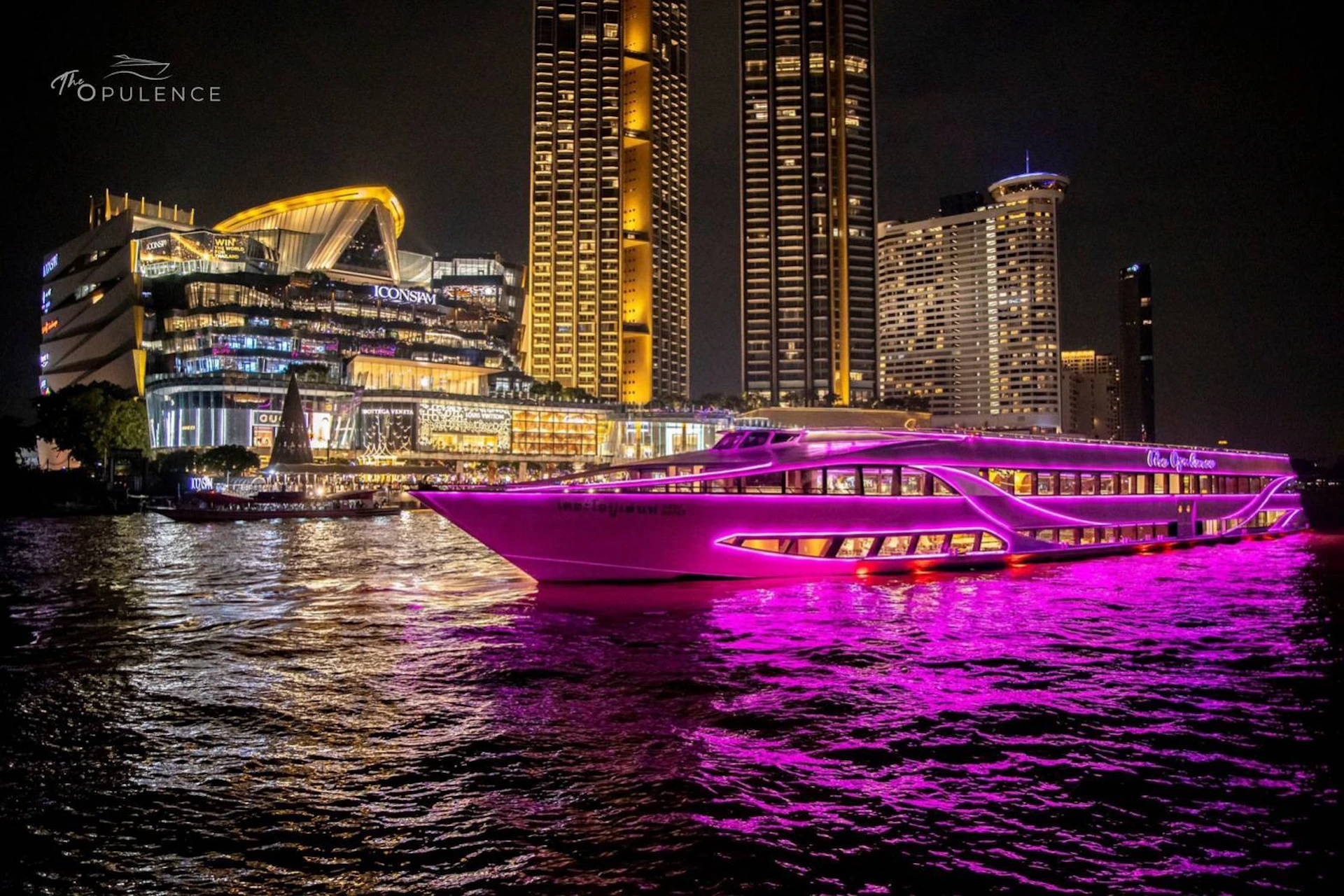 The Opulence Luxury Chao Phraya Dinner Cruise